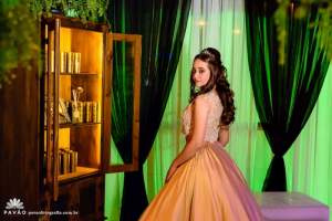 Julia 15 anos - Aquarium Festas e Eventos - Estncia Velha