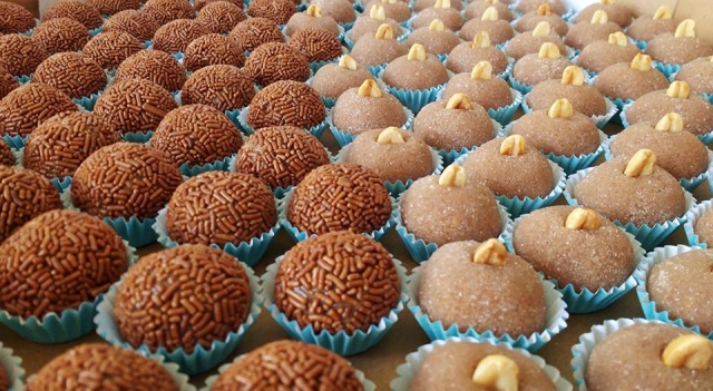 Doces da Jo Bolos Doces Finos para Festa e Eventos em Pelotas