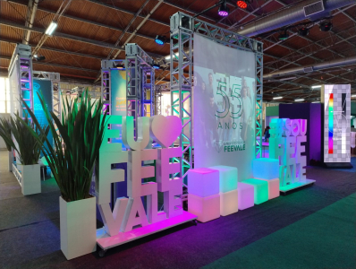 Top Vision Sonorizaes e Iluminao para Festas e Eventos