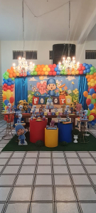 Decorao do Pocoyo Arco ris salo de festas