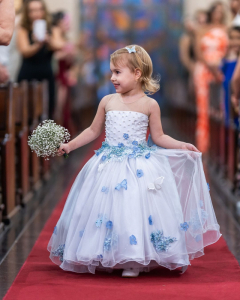 Lindo casamento de Cibele & Andr, realizado pela Adriana Vitti Eventos.