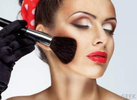 Make Up Artist ensina a corrigir 5 erros comuns de maquiagem