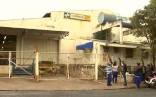 Funcionrios do Correios em Rio Preto aderem  greve nacional.  