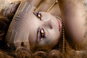 EXPOSI��O ANGE �T D�MON NO SIDER SHOPPING EM VOLTA REDONDA