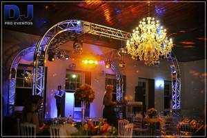DJ PRO EVENTOS SURPREENDE EM FESTAS