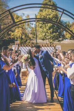 Casamento de Libia e Helyvelton na Chcara por do Sol 