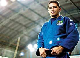 ATLETA OLMPICO EM PIRA 