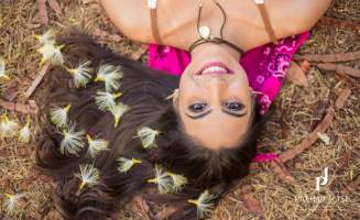 A doura dos 15 anos registrada em fotografias!