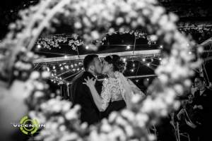 Casal especial Mellina Furlan Tedeschi e  Luis Felipe no espao Villa Felicit 