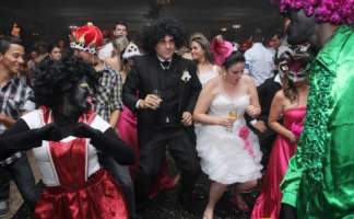 Anime sua festa com a Nega Ful