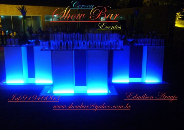 CORONAS SHOW BAR