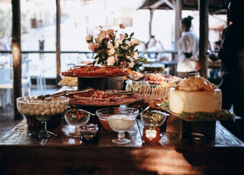 Buffet Happy Night