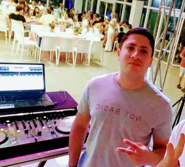 DJ Davi Rocha