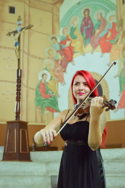 Cris Moreira Violinista para Festas e Eventos