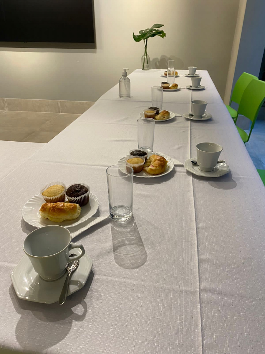 Coffee Break s  Coffee Break com as louas da Vivax Locao